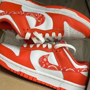 Women’s Nike dunk low orange paisley